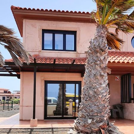 Villa Moana Vistas Al Mar Y Jacuzzi Lajares Luaran gambar