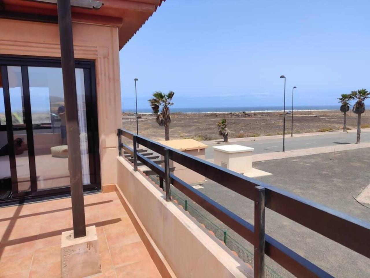 Villa Moana Vistas Al Mar Y Jacuzzi Lajares Luaran gambar