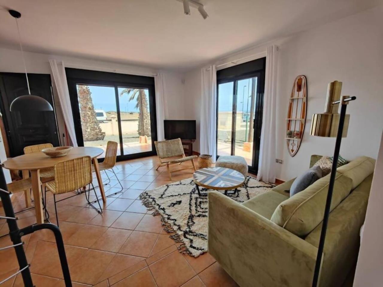 Villa Moana Vistas Al Mar Y Jacuzzi Lajares Luaran gambar