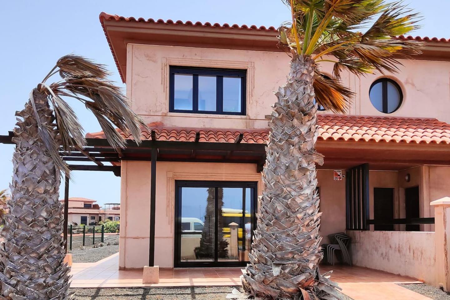 Villa Moana Vistas Al Mar Y Jacuzzi Lajares Luaran gambar